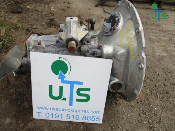 VOLVO FL6 ZF S5-24-3 5 SPEED GEARBOX - Cambio per Camion: foto 1 VOLVO FL6 ZF S5-24-3 5 SPEED GEARBOX - Cambio per Camion: foto 1