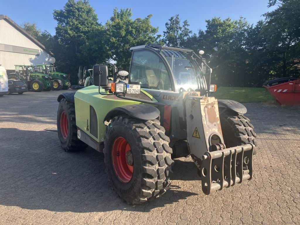 CLAAS SCORPION 7040 - Pala: foto 1 CLAAS SCORPION 7040 - Pala: foto 1