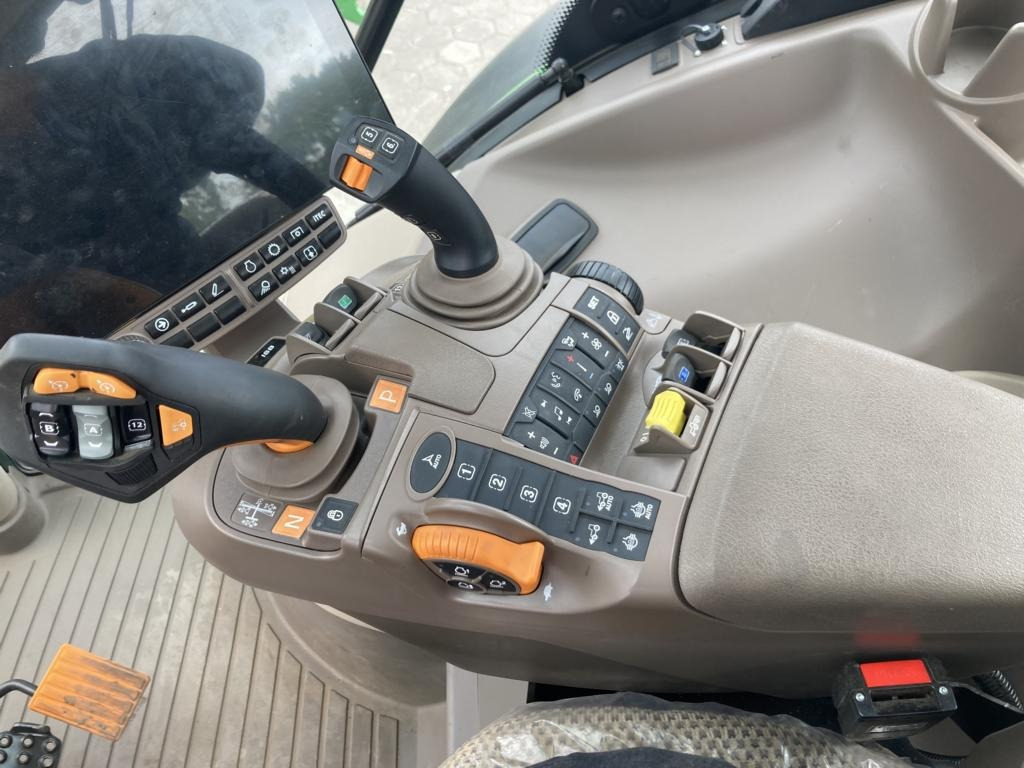 John Deere 6R140 - Trattore: foto 2 John Deere 6R140 - Trattore: foto 2