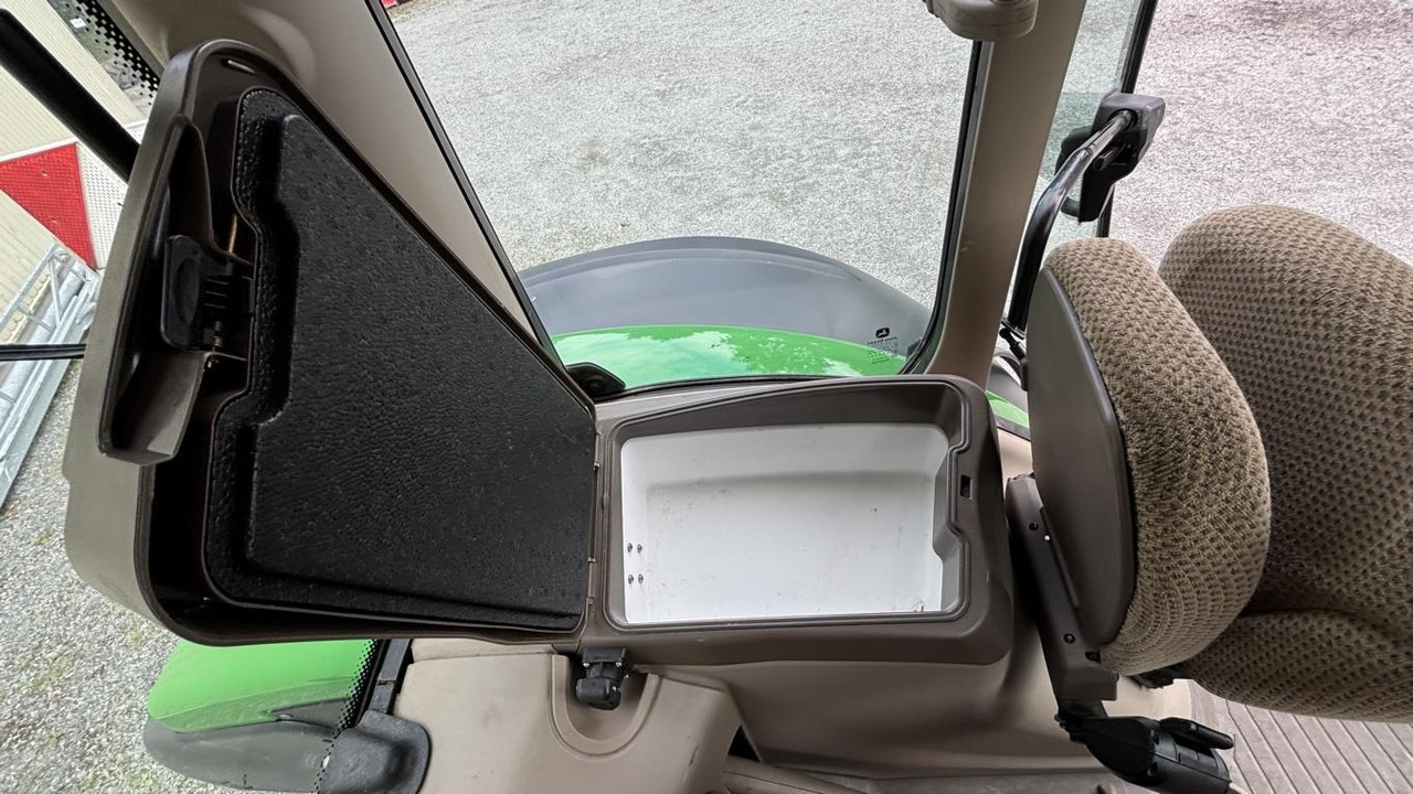 John Deere 6R195 - Trattore: foto 5 John Deere 6R195 - Trattore: foto 5