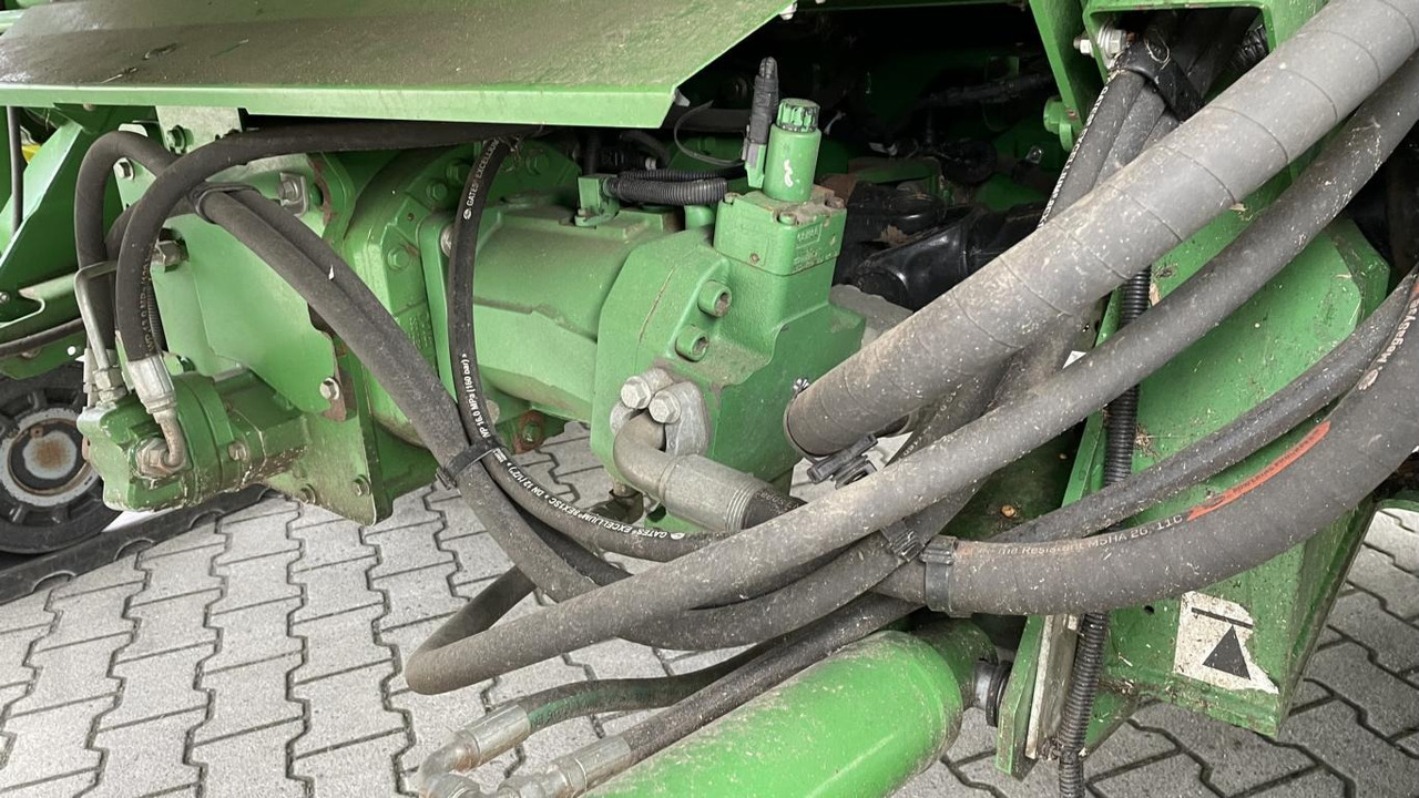 John Deere T660 - Mietitrebbia: foto 5 John Deere T660 - Mietitrebbia: foto 5