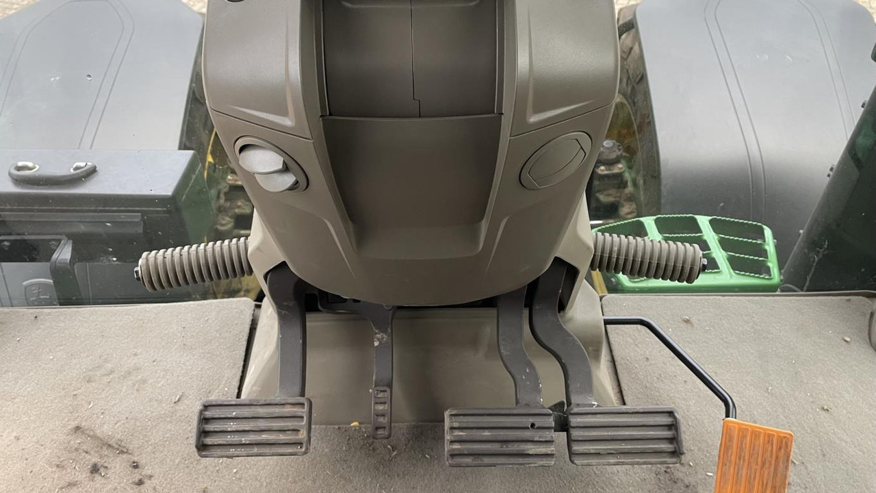 John Deere TRAKTOR 7R330 - Trattore: foto 5 John Deere TRAKTOR 7R330 - Trattore: foto 5