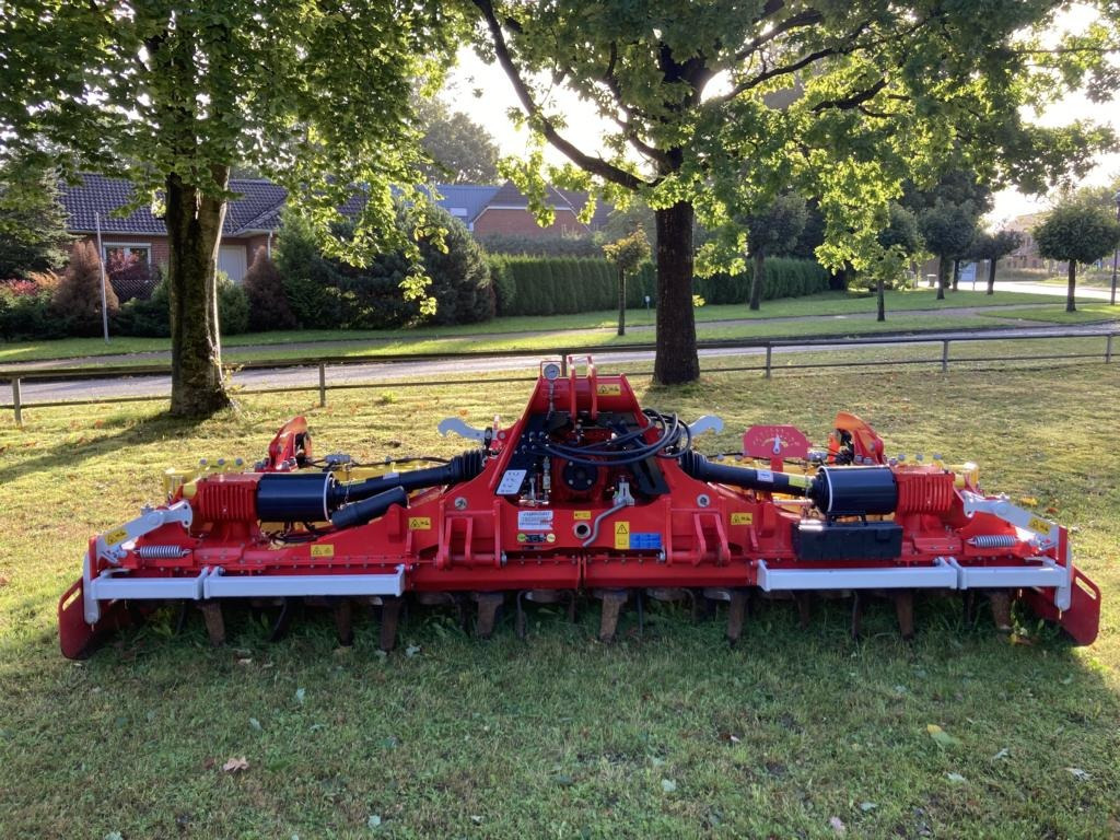 Pöttinger LION 403 C - Erpice: foto 1 Pöttinger LION 403 C - Erpice: foto 1