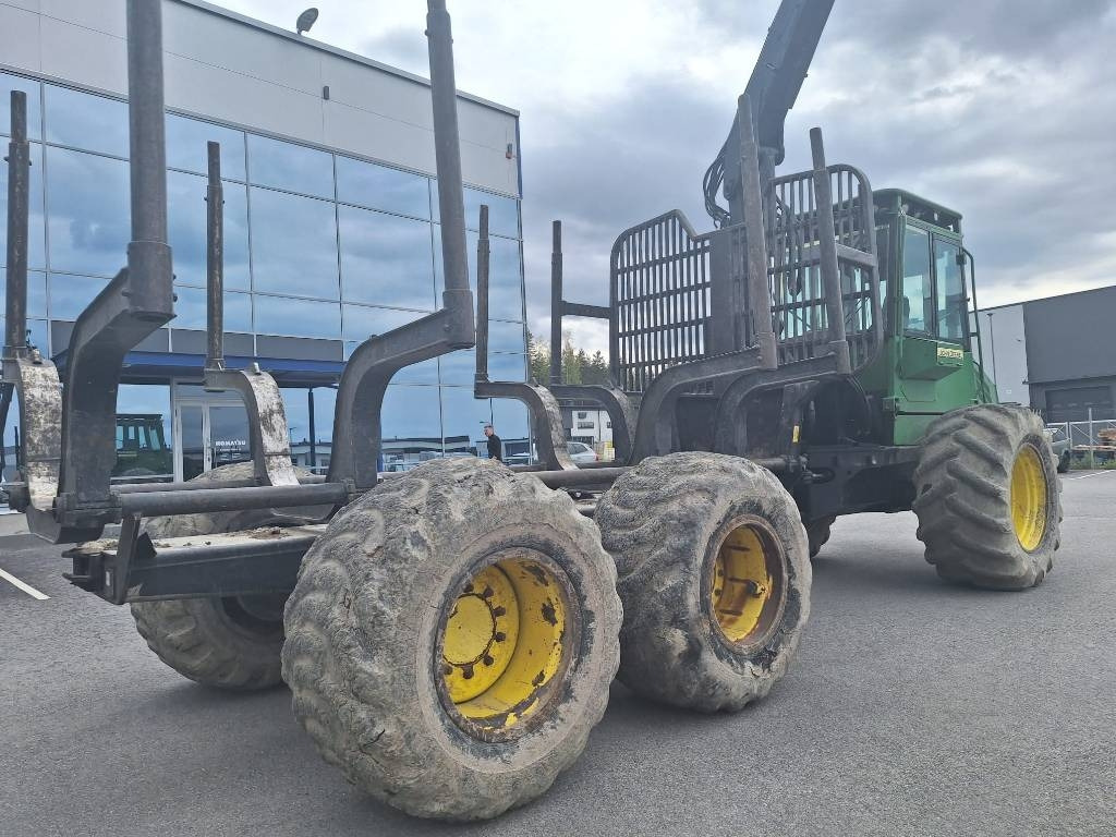 John Deere 1010 D Eco III - Forwarder: foto 3 John Deere 1010 D Eco III - Forwarder: foto 3