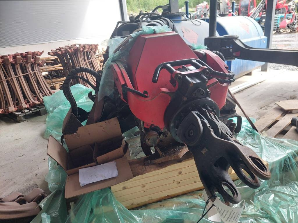 Komatsu 365.1 - Testa di abbattimento: foto 3 Komatsu 365.1 - Testa di abbattimento: foto 3