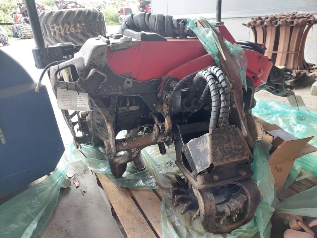 Komatsu 365.1 - Testa di abbattimento: foto 5 Komatsu 365.1 - Testa di abbattimento: foto 5