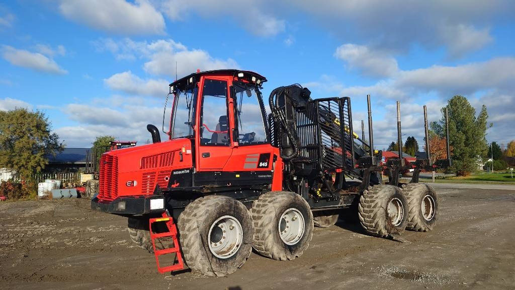 Komatsu 845  - Forwarder: foto 1 Komatsu 845  - Forwarder: foto 1