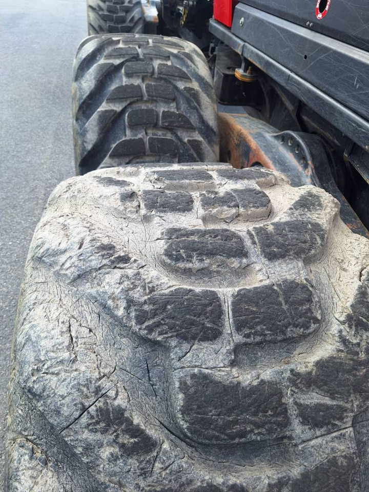 Forwarder Komatsu 875: foto 14 Forwarder Komatsu 875: foto 14