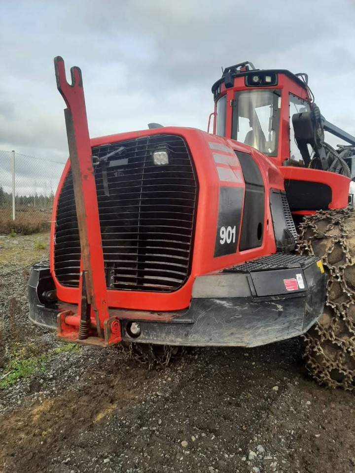 Komatsu 901 - Abbattitrice forestale: foto 2 Komatsu 901 - Abbattitrice forestale: foto 2