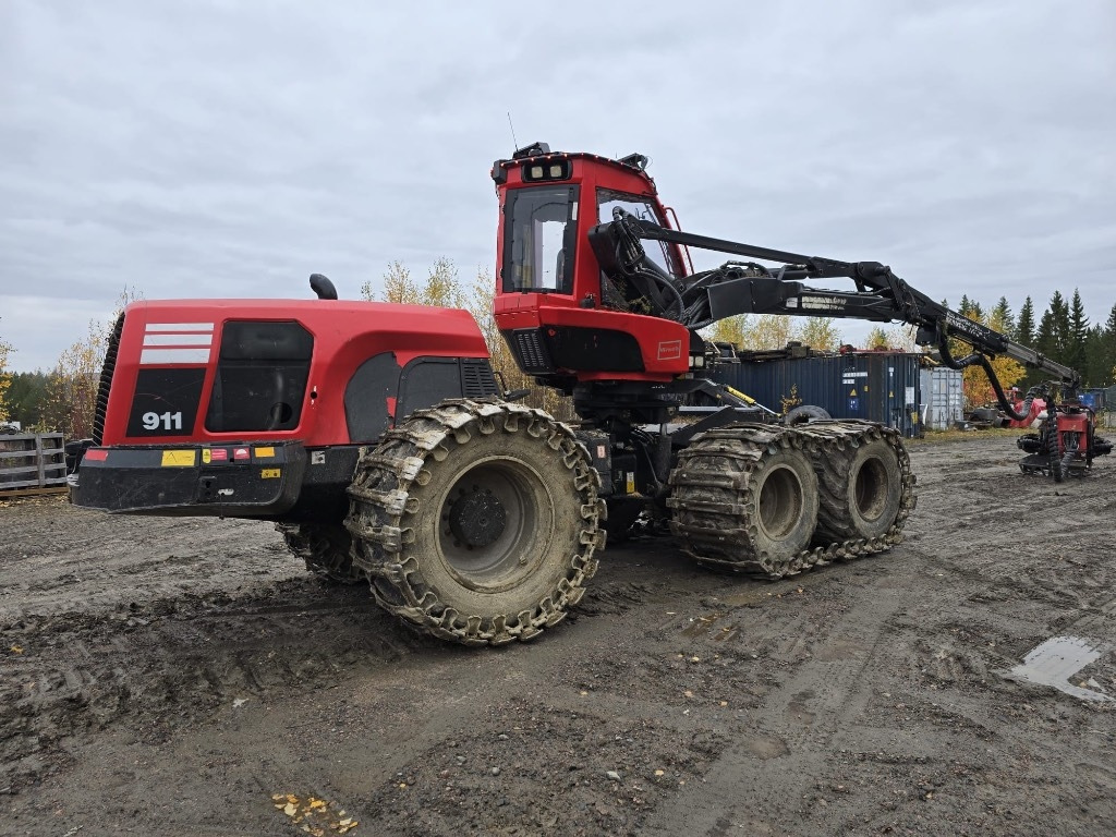 Komatsu 911.7 - Abbattitrice forestale: foto 1 Komatsu 911.7 - Abbattitrice forestale: foto 1