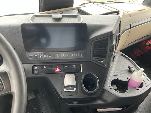 Mercedes-Benz Actros - Trattore stradale: foto 5 Mercedes-Benz Actros - Trattore stradale: foto 5