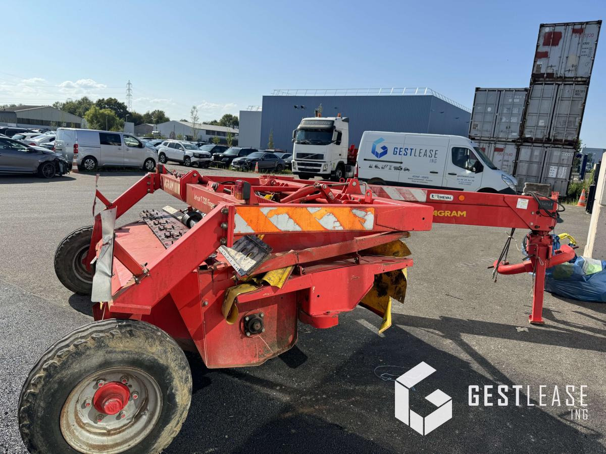 Agram JET CUT T320 FINGER - Falciatrice: foto 3 Agram JET CUT T320 FINGER - Falciatrice: foto 3
