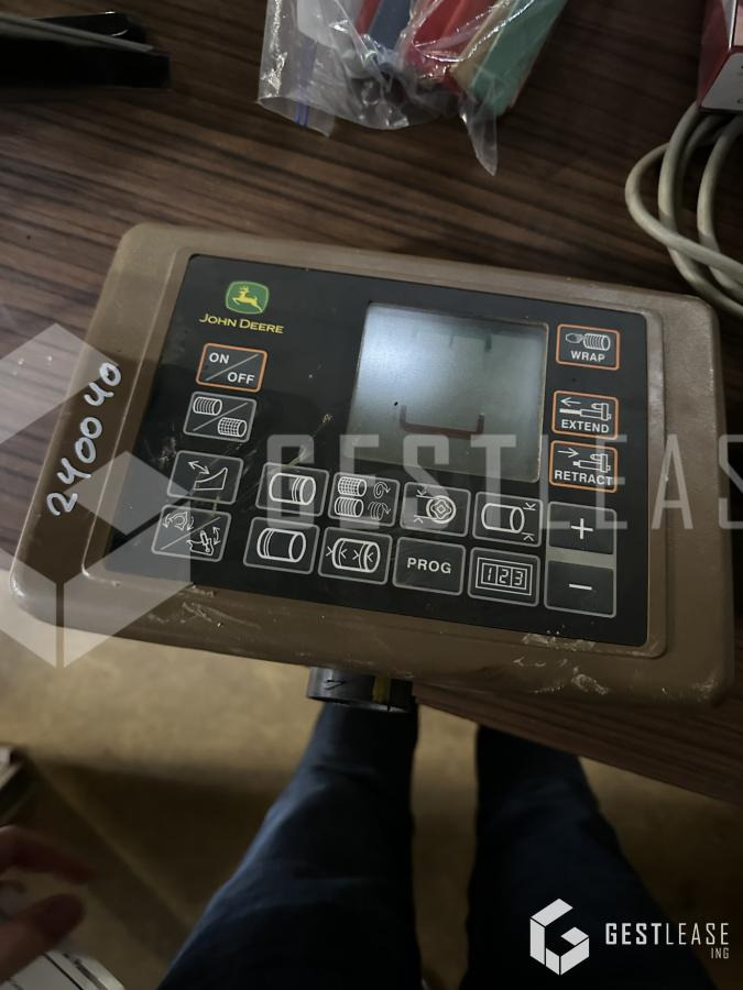 Rotopressa John Deere V461M: foto 15 Rotopressa John Deere V461M: foto 15