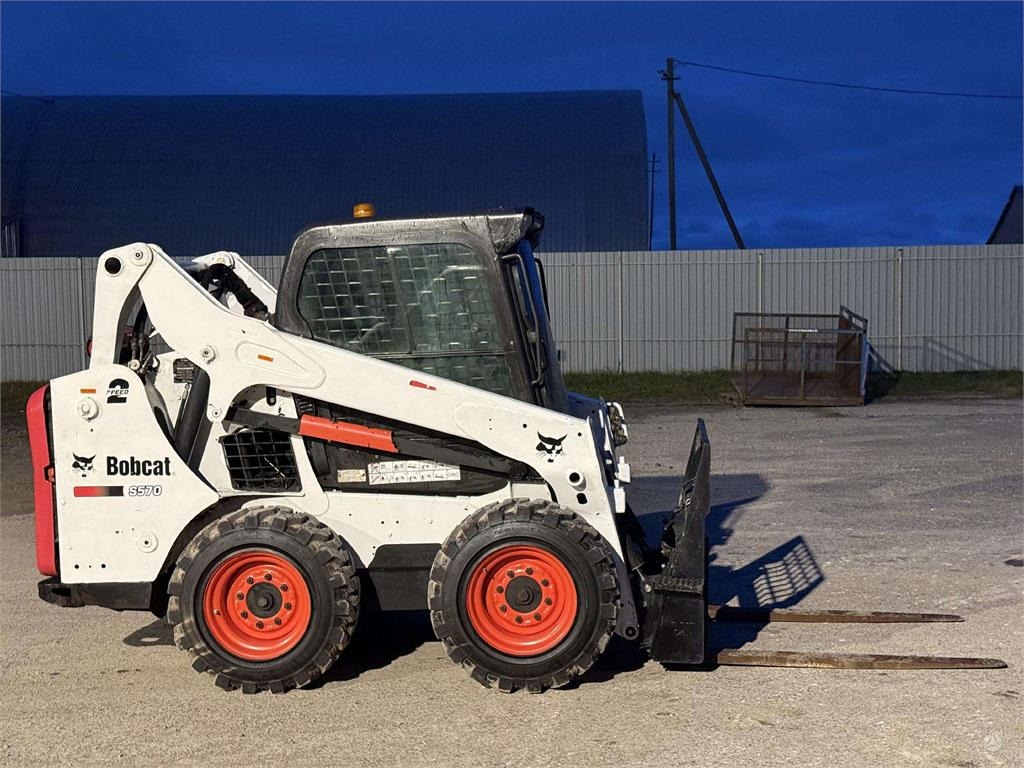 Bobcat S570 - Minipala: foto 5 Bobcat S570 - Minipala: foto 5
