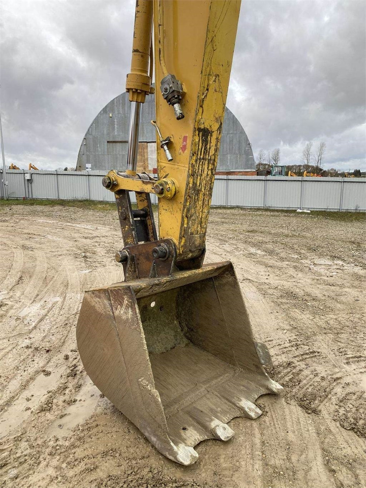 Escavatore cingolato CAT 318 CL: foto 9