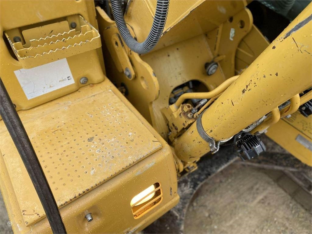 Escavatore cingolato CAT 318 CL: foto 16