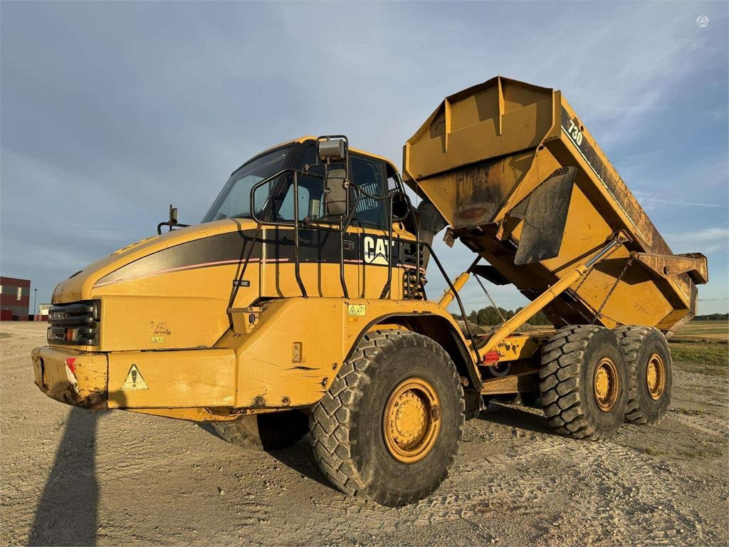 CAT 730  - Dumper articolato: foto 1 CAT 730  - Dumper articolato: foto 1