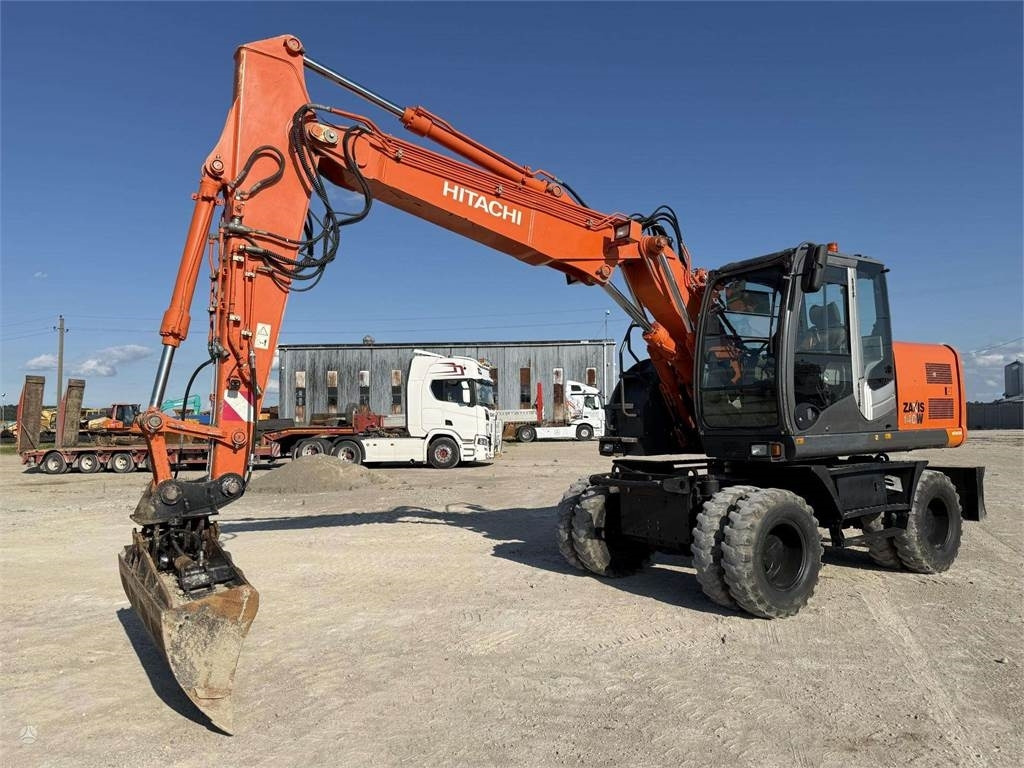 Hitachi ZX 140 W - Escavatore gommato: foto 2 Hitachi ZX 140 W - Escavatore gommato: foto 2
