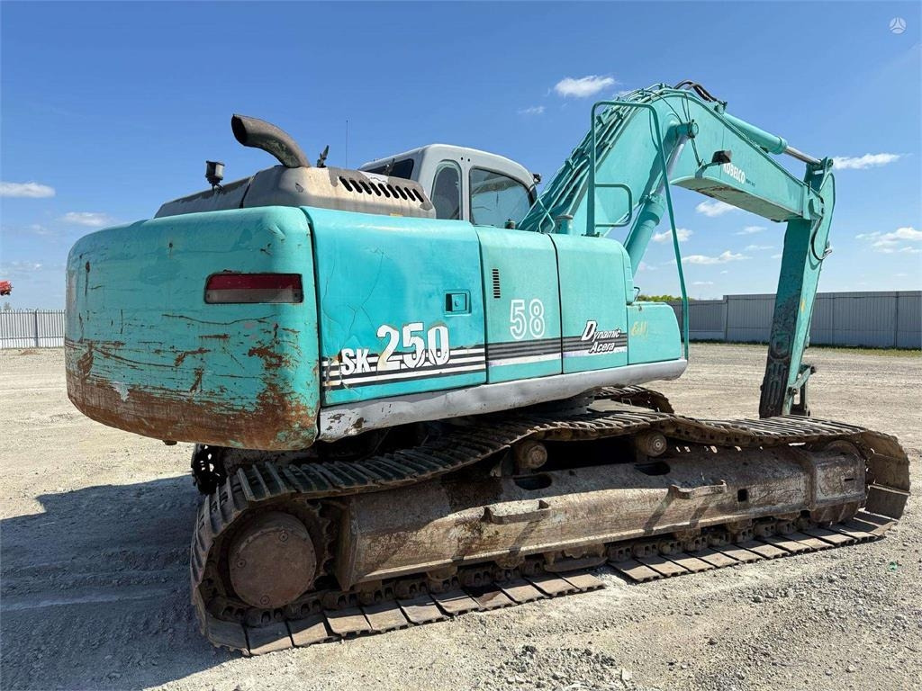 Kobelco SK 250 NLC-6 FOR SPARE PARTS - Escavatore cingolato: foto 3 Kobelco SK 250 NLC-6 FOR SPARE PARTS - Escavatore cingolato: foto 3