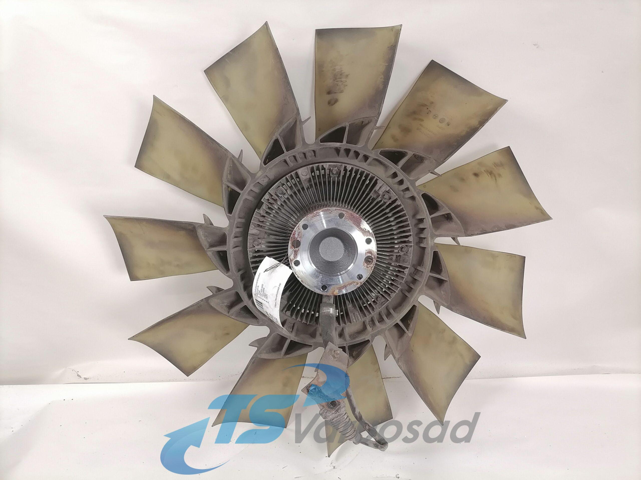 DAF Cooling fan 1644886 - Ventilatore per Camion: foto 2 DAF Cooling fan 1644886 - Ventilatore per Camion: foto 2