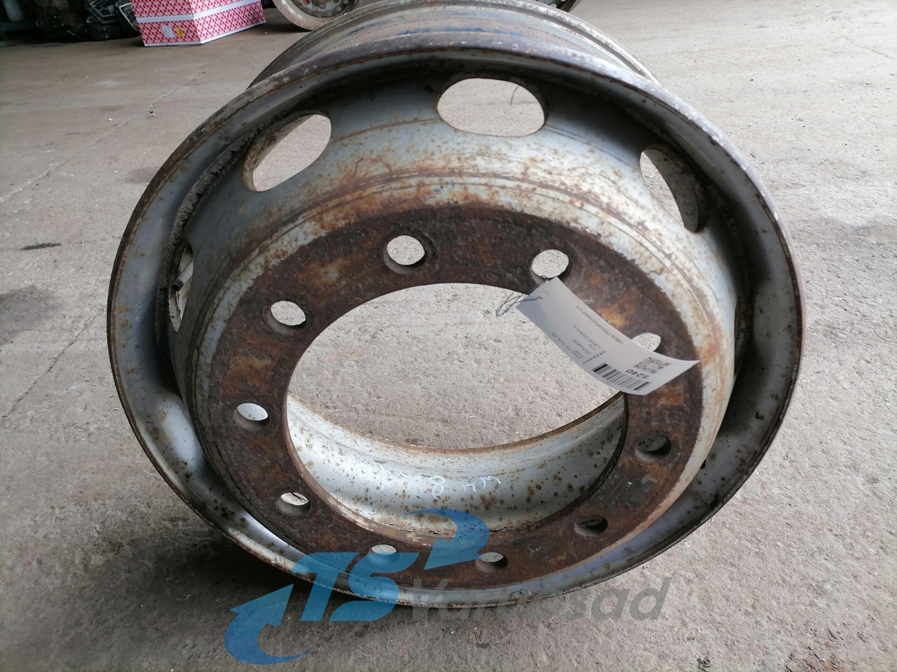 DAF Velg 22.5x8.25 225x825 - Cerchi e pneumatici per Camion: foto 5 DAF Velg 22.5x8.25 225x825 - Cerchi e pneumatici per Camion: foto 5