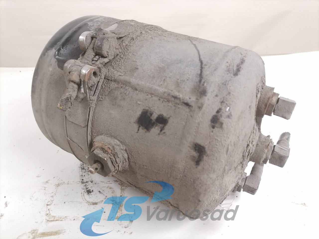 MAN Air tank 81514016016 - Ricambio universale per Camion: foto 3 MAN Air tank 81514016016 - Ricambio universale per Camion: foto 3