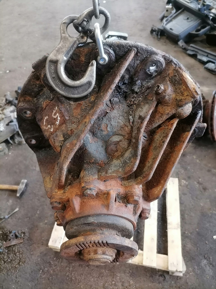 MAN Axel gear 3,7 81350106168 - Motore di traslazione per Camion: foto 4 MAN Axel gear 3,7 81350106168 - Motore di traslazione per Camion: foto 4