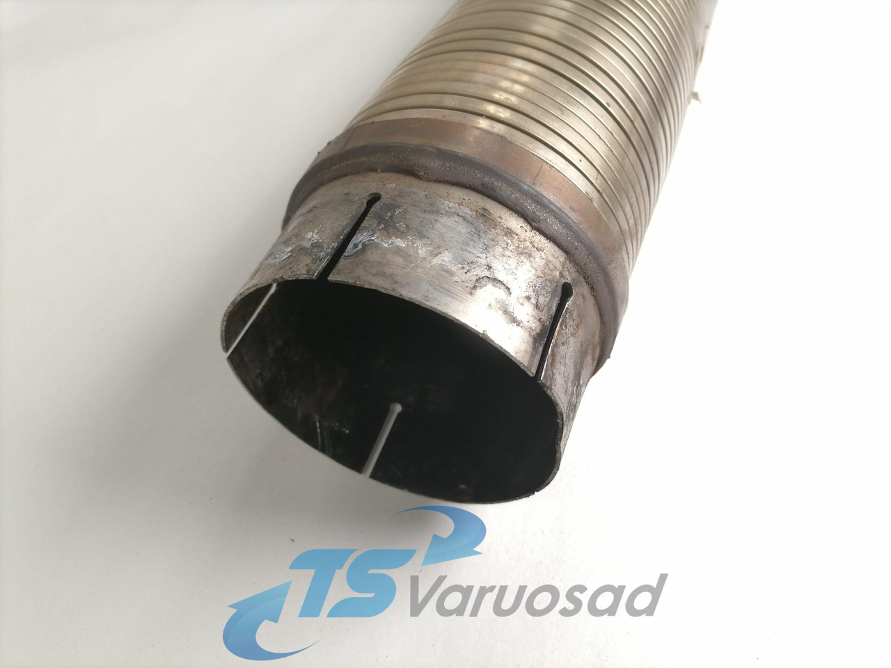 MAN Exhaust pipe 81152100114 - Marmitta per Camion: foto 3 MAN Exhaust pipe 81152100114 - Marmitta per Camion: foto 3