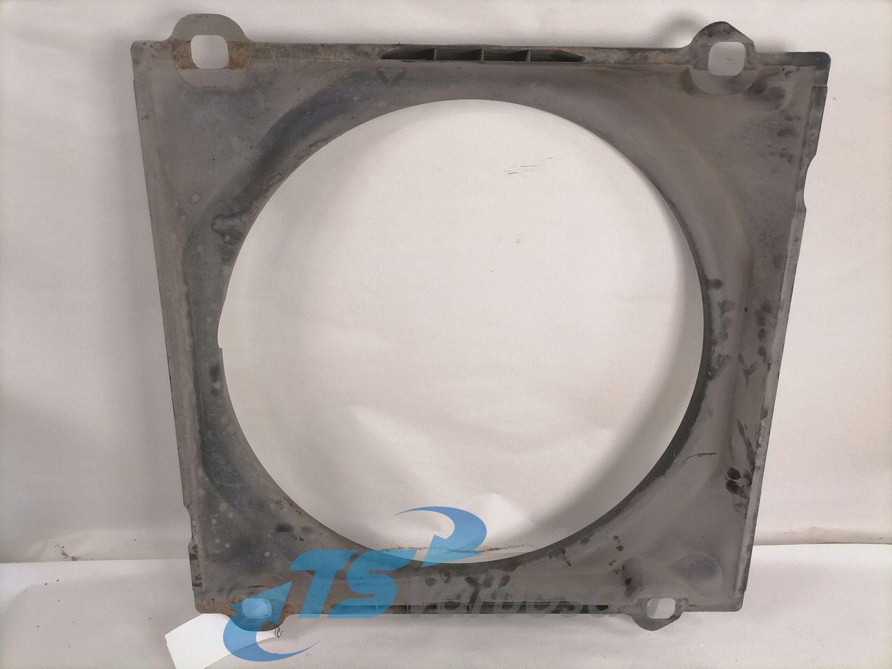 MAN Fan shroud 85066200005 - Radiatore per Camion: foto 2 MAN Fan shroud 85066200005 - Radiatore per Camion: foto 2