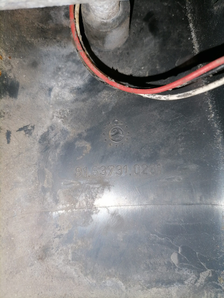 MAN Küljepeegel, parem 81637306434 - Specchio retrovisore per Camion: foto 5 MAN Küljepeegel, parem 81637306434 - Specchio retrovisore per Camion: foto 5