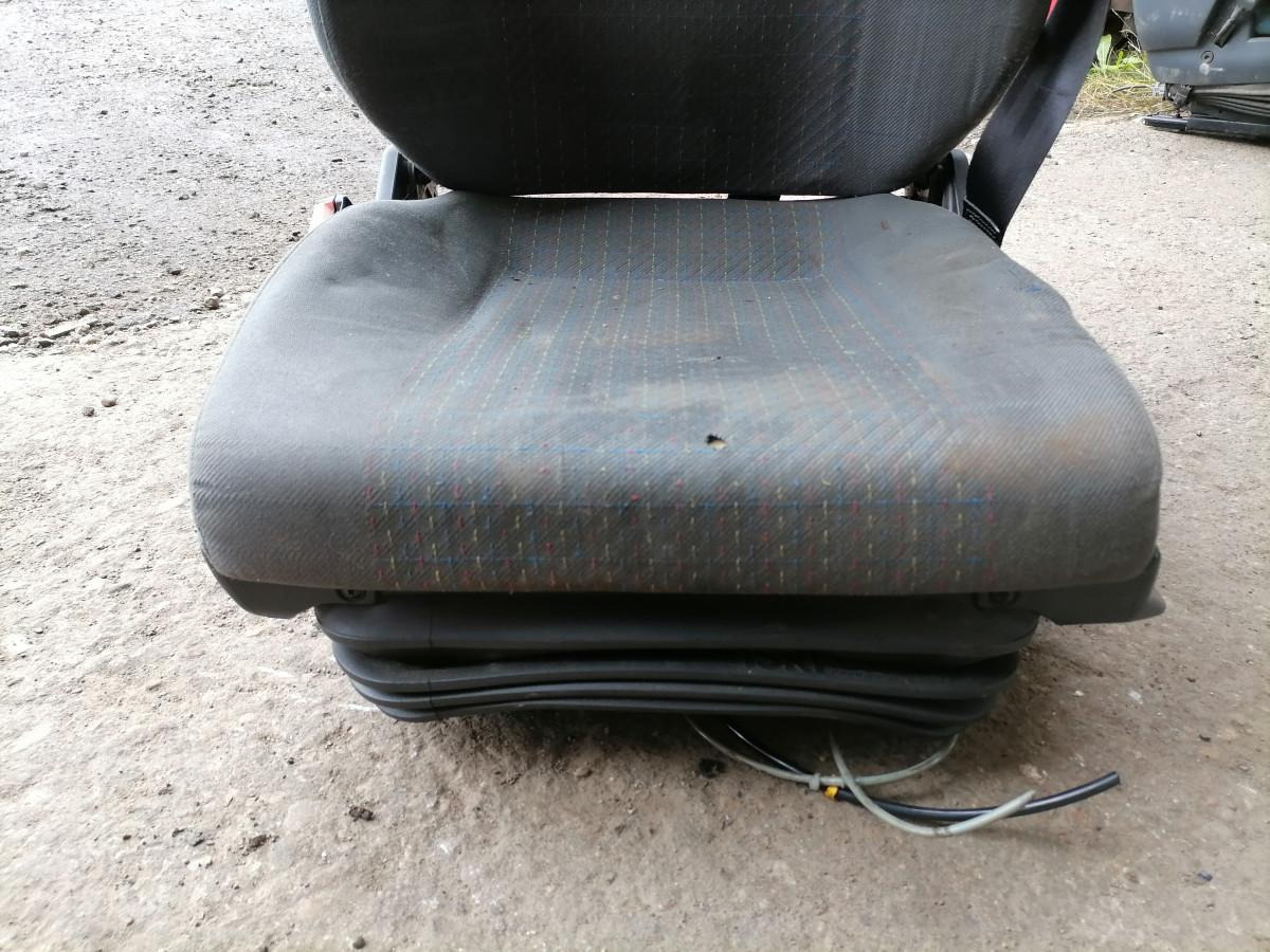 MAN Man juhiiste 81623016895 - Sedile per Camion: foto 5 MAN Man juhiiste 81623016895 - Sedile per Camion: foto 5
