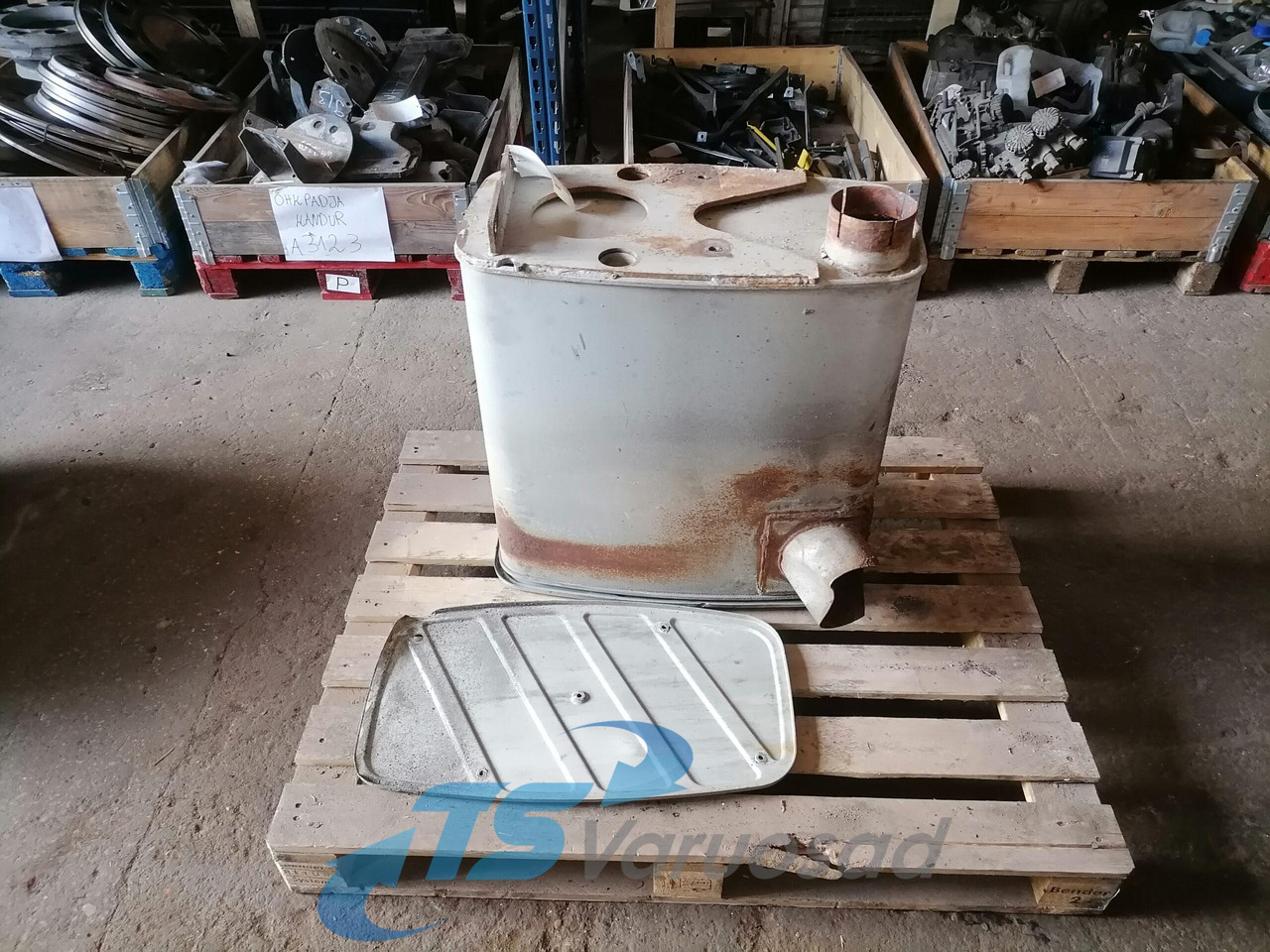 MAN Muffler 81151010346 - Marmitta per Camion: foto 1 MAN Muffler 81151010346 - Marmitta per Camion: foto 1