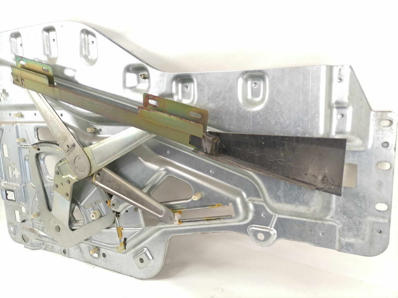 MAN Side window lifting mechanism 81626456034 - Finestra e ricambi per Camion: foto 4 MAN Side window lifting mechanism 81626456034 - Finestra e ricambi per Camion: foto 4