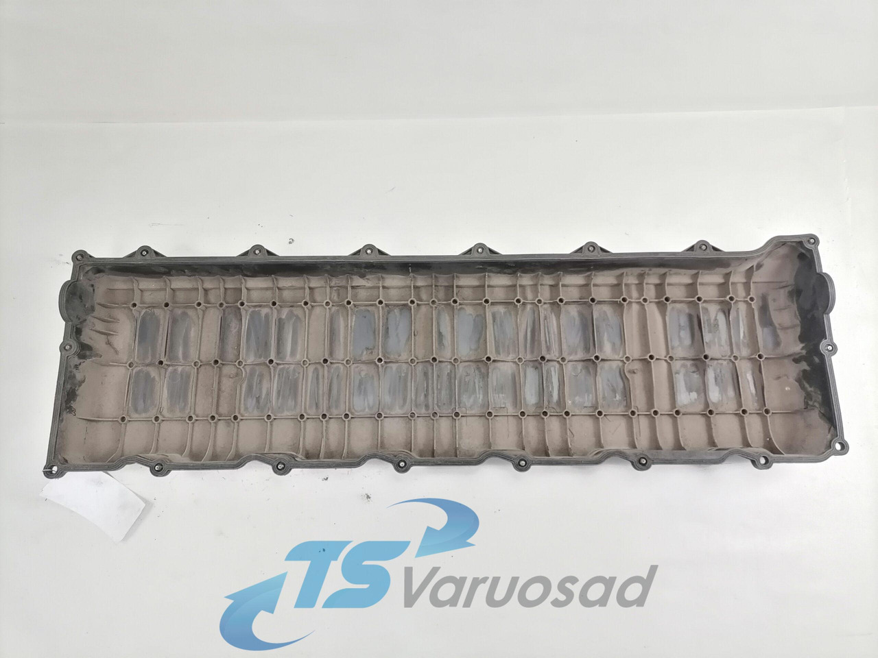 MAN Valve cover 51034016014 - Testa cilindri per Camion: foto 3 MAN Valve cover 51034016014 - Testa cilindri per Camion: foto 3