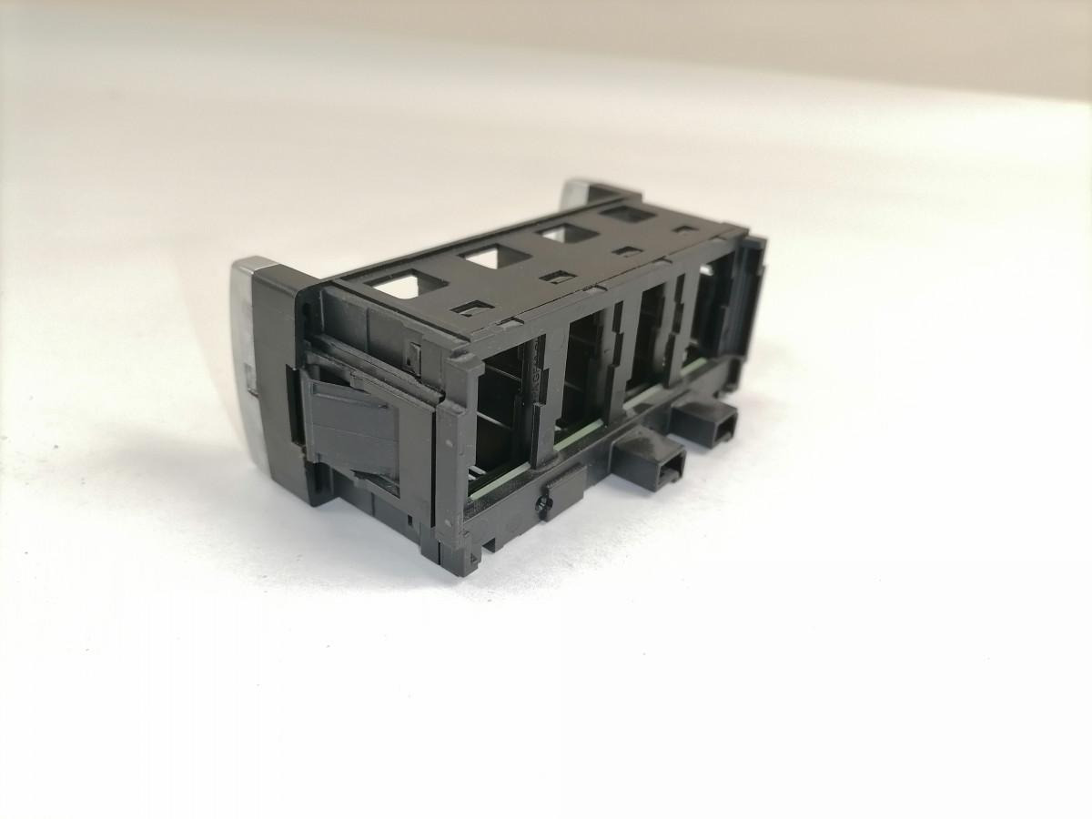 Mercedes-Benz Lülitite pesa 9605400246 - Cabina per Camion: foto 3 Mercedes-Benz Lülitite pesa 9605400246 - Cabina per Camion: foto 3