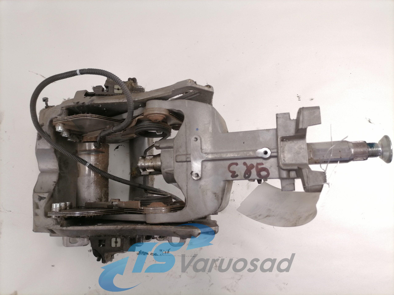 Mercedes-Benz Roolisammas A9604600816 - Colonna dello sterzo per Camion: foto 5 Mercedes-Benz Roolisammas A9604600816 - Colonna dello sterzo per Camion: foto 5
