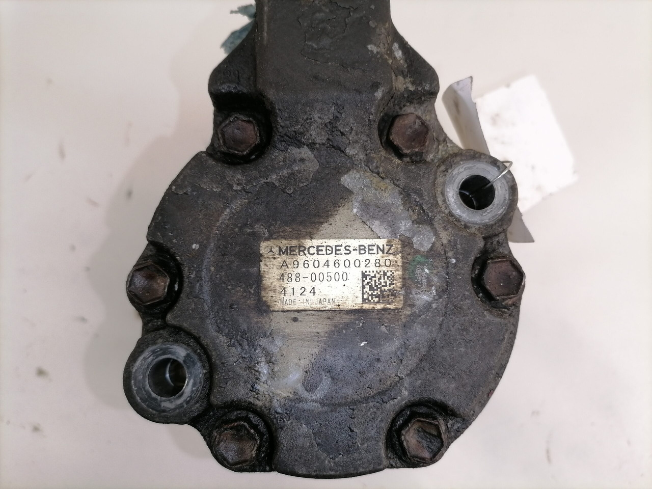Mercedes-Benz Steering hydraulic pump A9604600280 - Pompa sterzo per Camion: foto 4 Mercedes-Benz Steering hydraulic pump A9604600280 - Pompa sterzo per Camion: foto 4