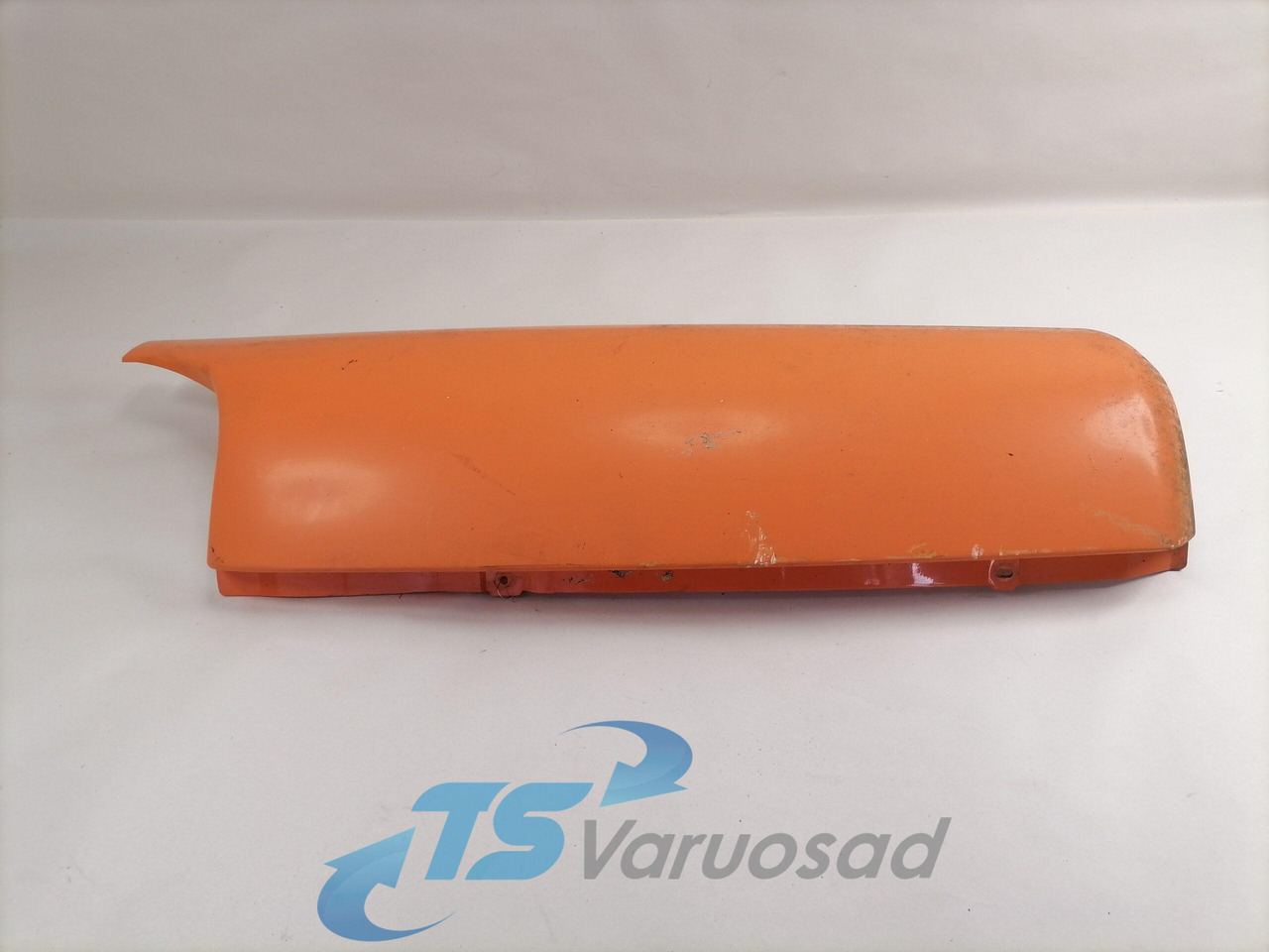 Renault Kabiini nurgapõsk, vasak 5010353331 - Griglia radiatore per Camion: foto 1 Renault Kabiini nurgapõsk, vasak 5010353331 - Griglia radiatore per Camion: foto 1
