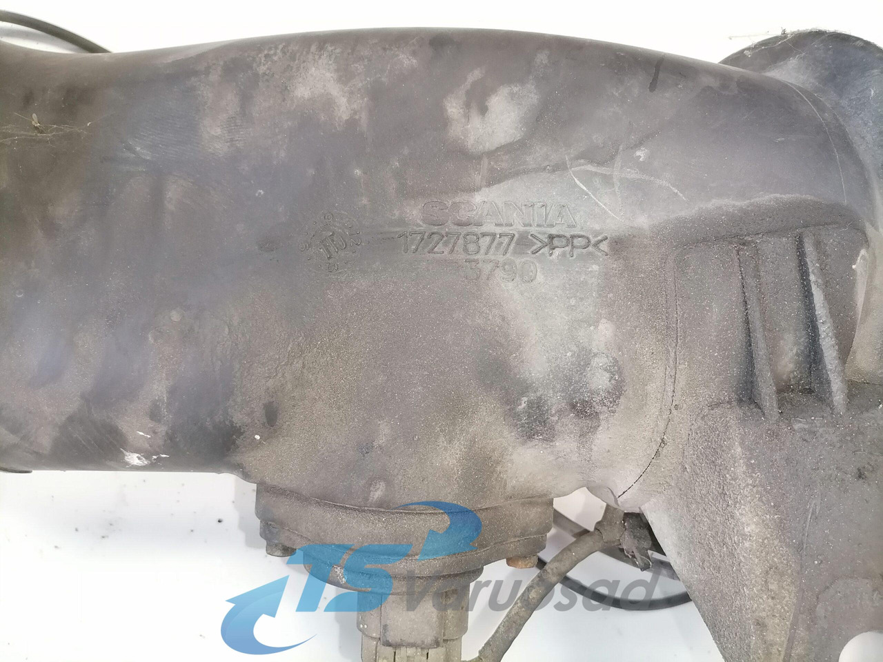 Scania Air intake 1727877 - Sistema di aspirazione aria per Camion: foto 4 Scania Air intake 1727877 - Sistema di aspirazione aria per Camion: foto 4