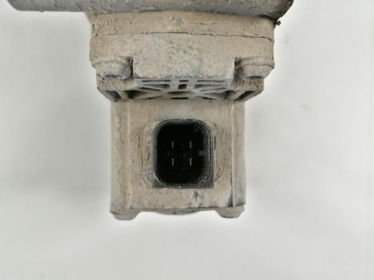 Scania Air suspension control valve, ECAS 1889796 - Valvola freno per Camion: foto 3 Scania Air suspension control valve, ECAS 1889796 - Valvola freno per Camion: foto 3