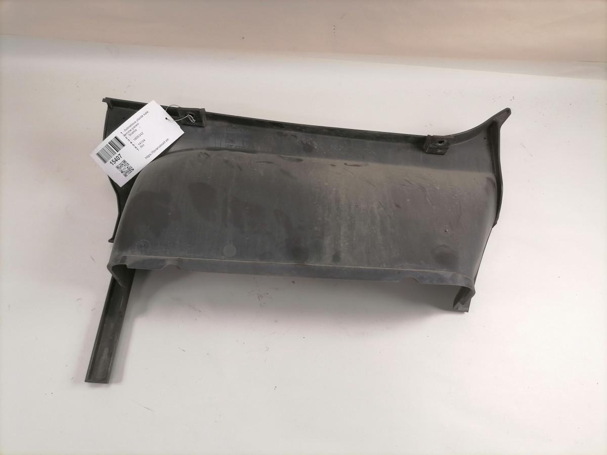 Scania Astmelaua plastik kate, ülemine parem 1805342 - Gradino sottoscocca per Camion: foto 4 Scania Astmelaua plastik kate, ülemine parem 1805342 - Gradino sottoscocca per Camion: foto 4