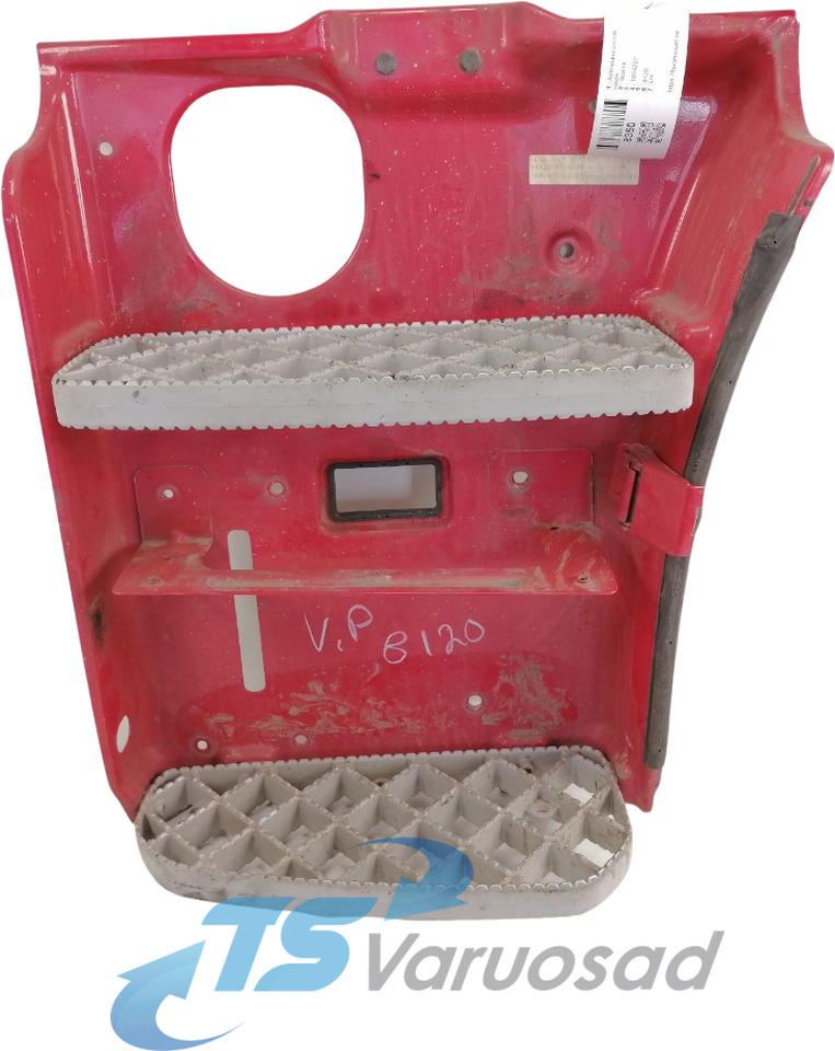 Scania Astmelaua u-plekk, vasak 1854227 - Gradino sottoscocca per Camion: foto 1 Scania Astmelaua u-plekk, vasak 1854227 - Gradino sottoscocca per Camion: foto 1