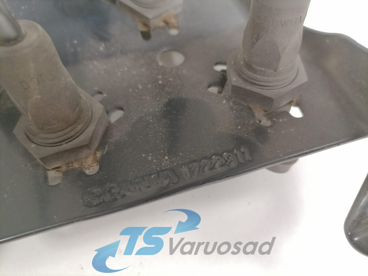 Scania Bracket 1722911 - Telaio per Camion: foto 4 Scania Bracket 1722911 - Telaio per Camion: foto 4