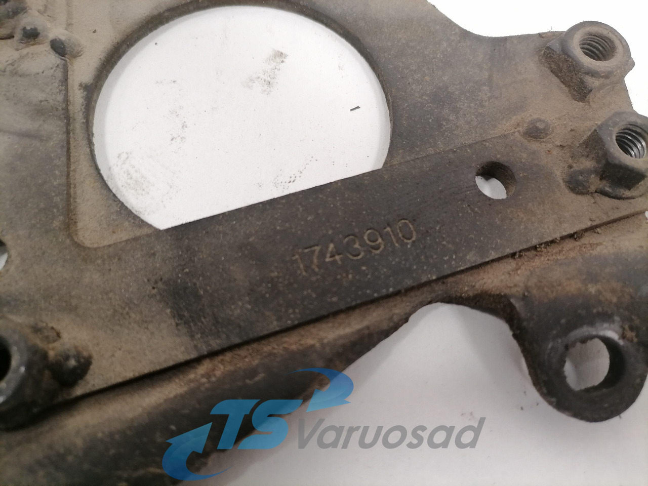 Scania Bracket 1743910 - Telaio per Camion: foto 3 Scania Bracket 1743910 - Telaio per Camion: foto 3
