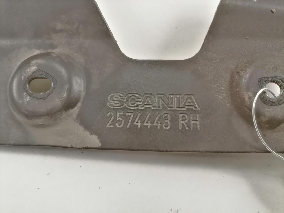 Scania Bracket 2574443 - Telaio per Camion: foto 3 Scania Bracket 2574443 - Telaio per Camion: foto 3