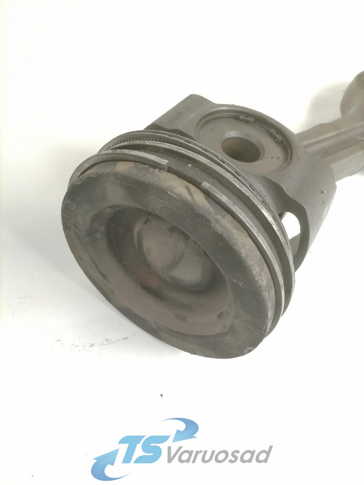 Scania Connecting rod + piston 1929265 - Pistoni/ Anelli/ Boccole per Camion: foto 2 Scania Connecting rod + piston 1929265 - Pistoni/ Anelli/ Boccole per Camion: foto 2