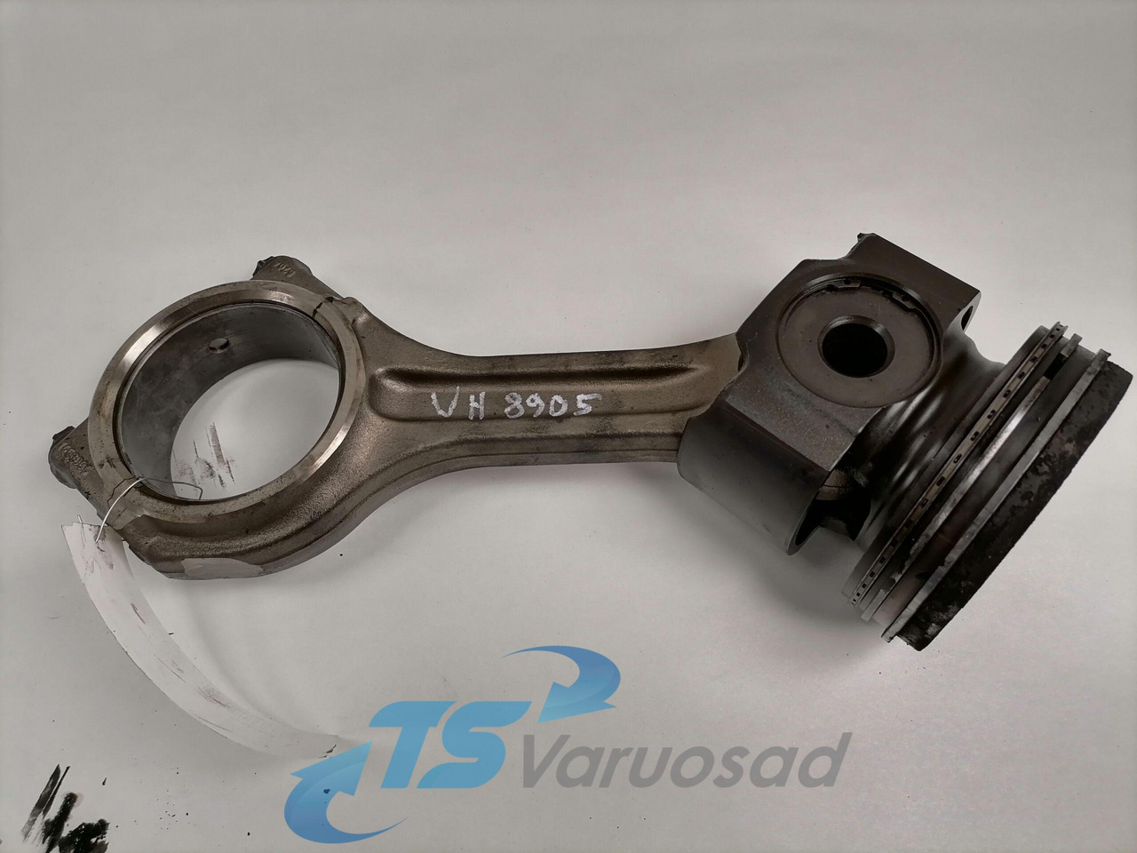 Scania Connecting rod + piston 2190306 - Pistoni/ Anelli/ Boccole per Camion: foto 3 Scania Connecting rod + piston 2190306 - Pistoni/ Anelli/ Boccole per Camion: foto 3