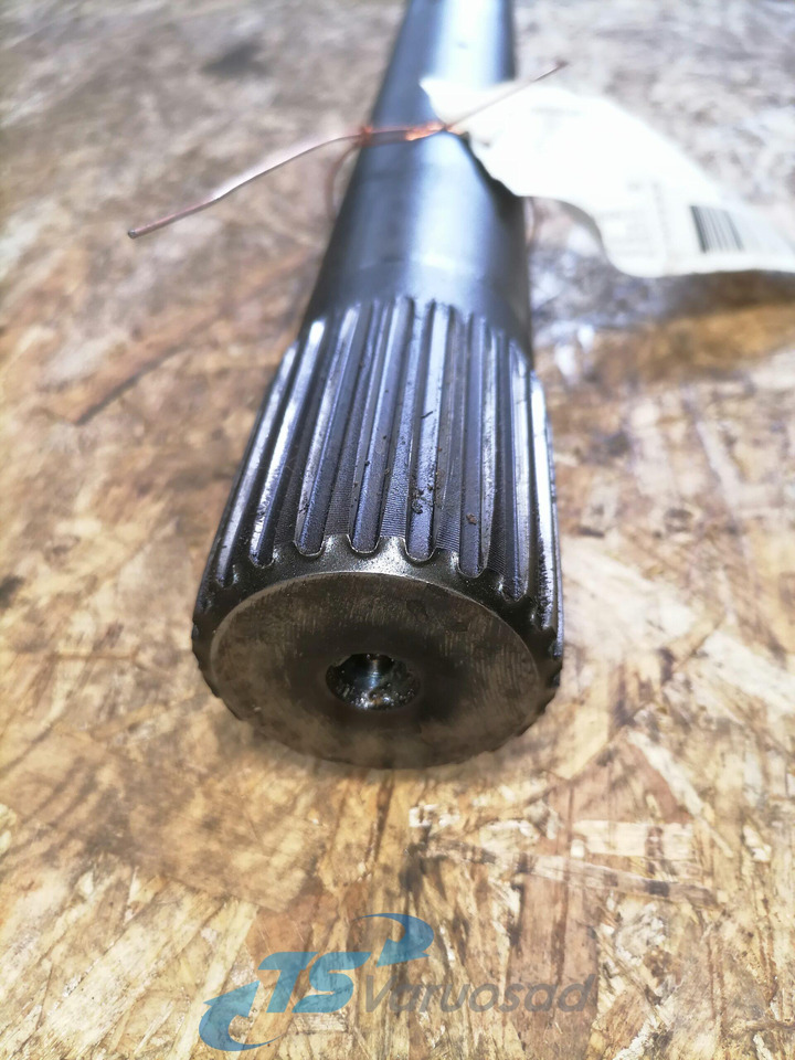 Scania Drive shaft 1315681 - Semiasse per Camion: foto 4 Scania Drive shaft 1315681 - Semiasse per Camion: foto 4