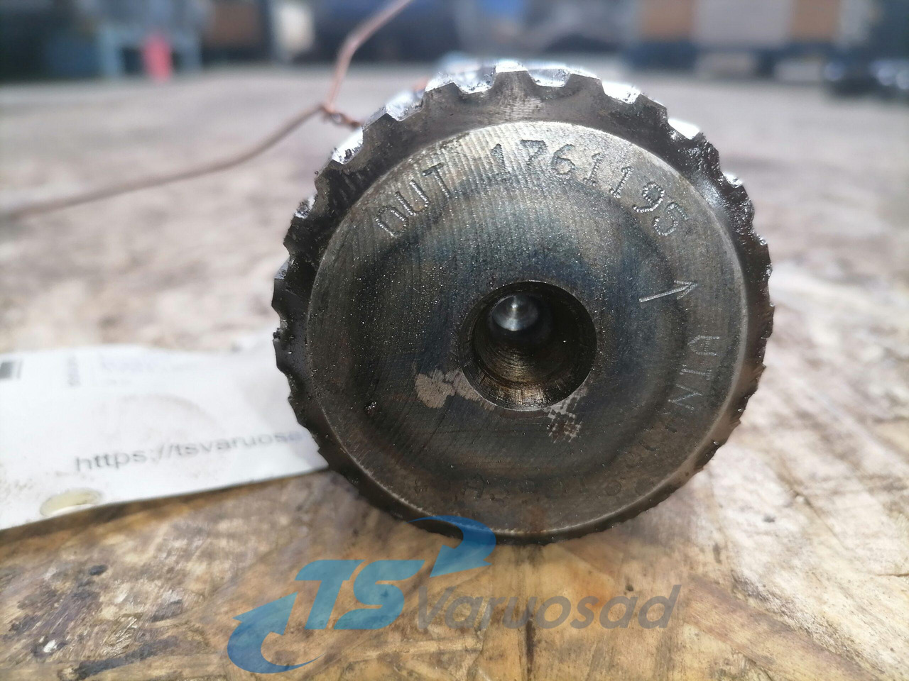 Scania Drive shaft 1761195 - Semiasse per Camion: foto 4 Scania Drive shaft 1761195 - Semiasse per Camion: foto 4