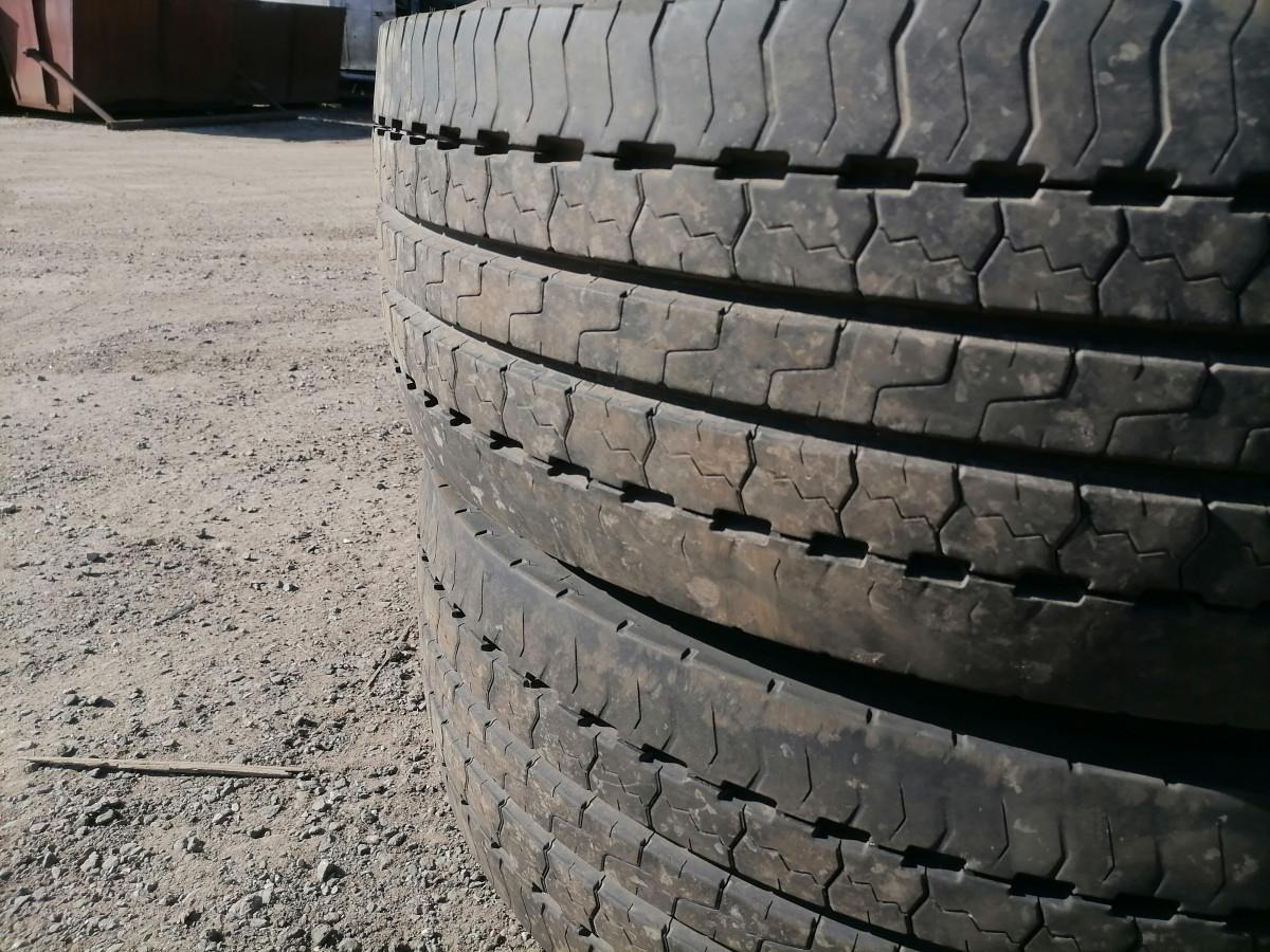 Scania Dunlop SP346 315/70R22,5 31570R225 - Cerchi e pneumatici per Camion: foto 3 Scania Dunlop SP346 315/70R22,5 31570R225 - Cerchi e pneumatici per Camion: foto 3